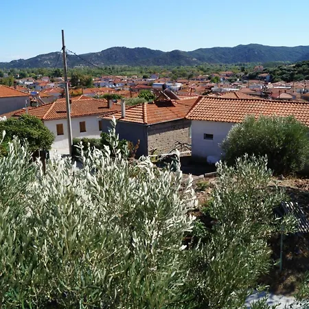 House Eleni Nyaraló